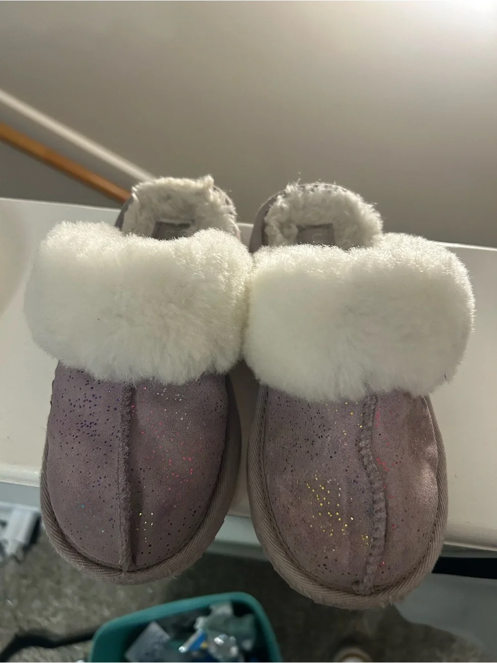 UGG Kids Glitter Suede Slippers with White Faux Fur Cuff